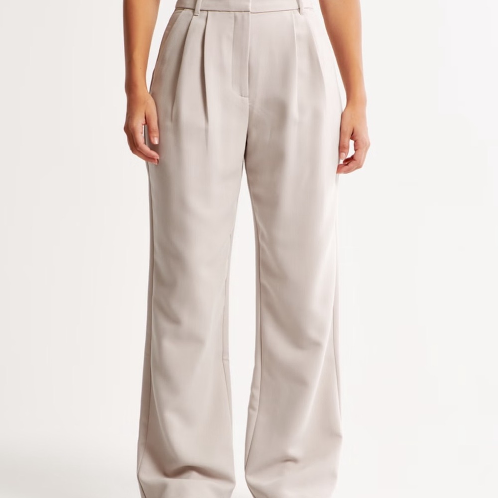 Abercrombie & Fitch Women's Curve Love A&F Sloane Tailored Wide Leg Pant